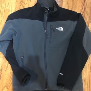 The North Face Men’s Gray/Black Apex Jacket Sz M